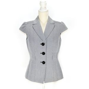 TAHARI Short Sleeve Black & White Textured Blazer